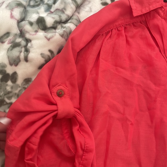 Two work shorts. Button down - Picture 2 of 4